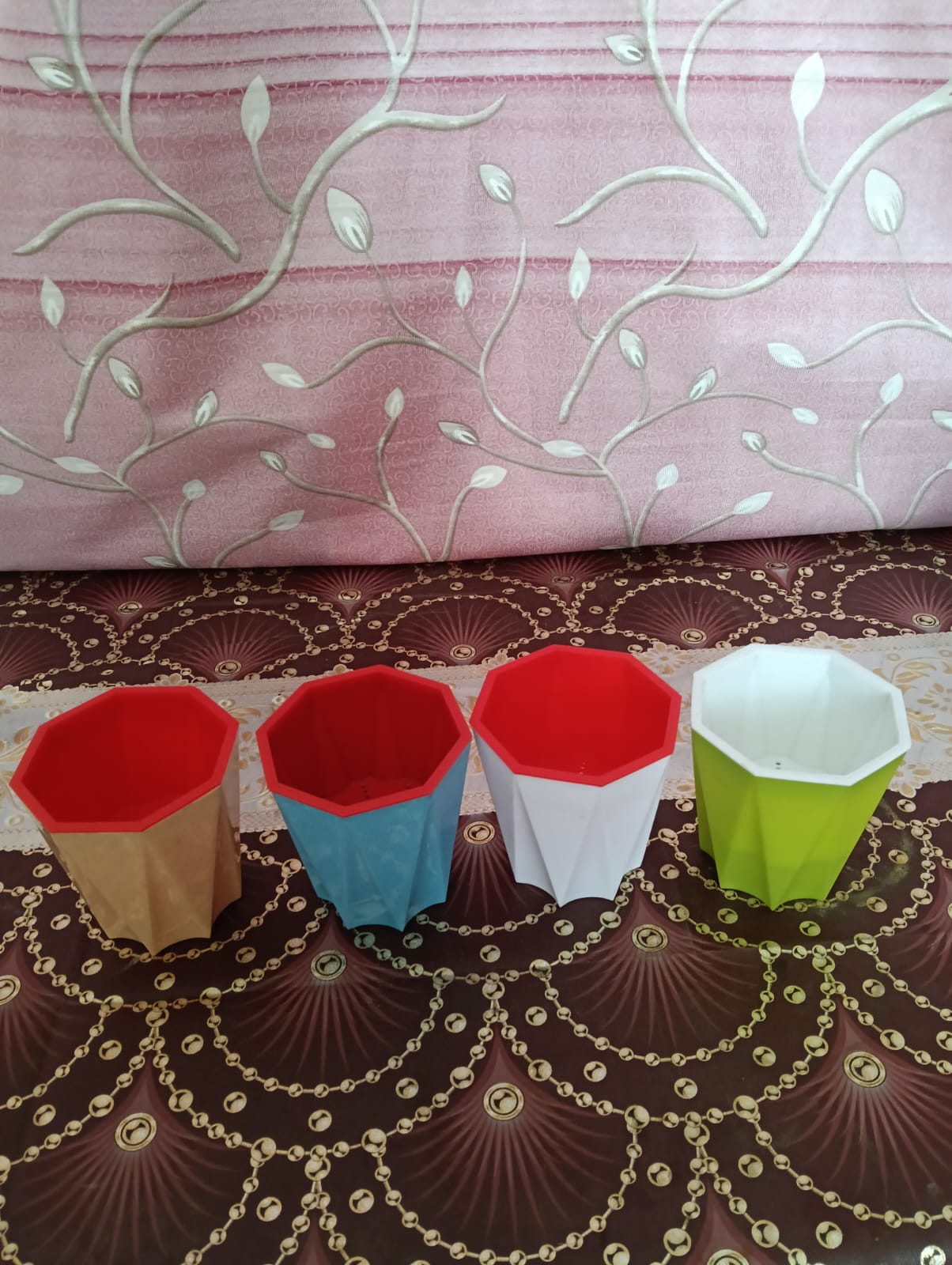 diamante self watering pot